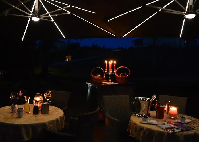 The White House Austria Lind ob Velden